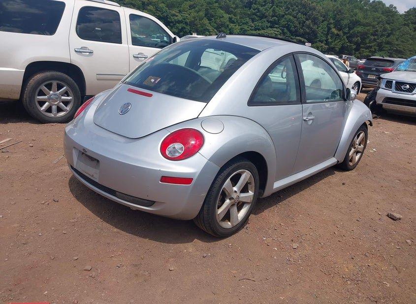 Volkswagen New Beetle Coupe
