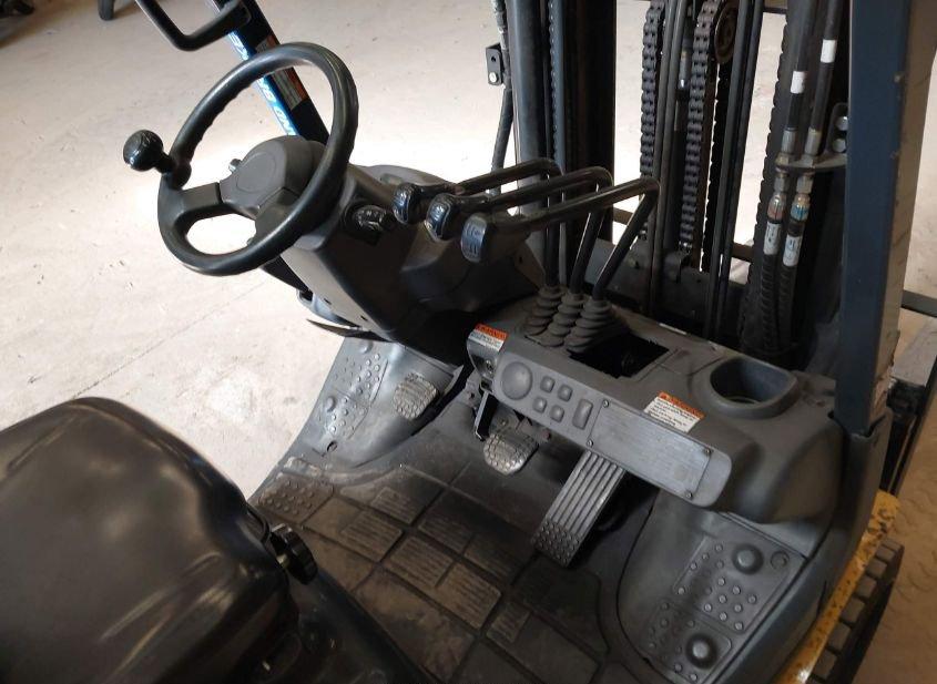 Komatsu *Rb - Fg30Sht-16