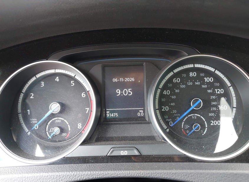 Volkswagen Golf R