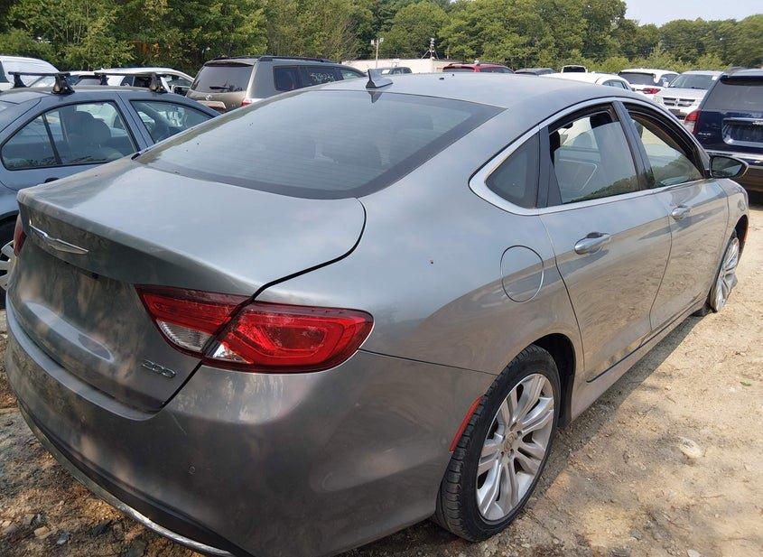 Chrysler 200