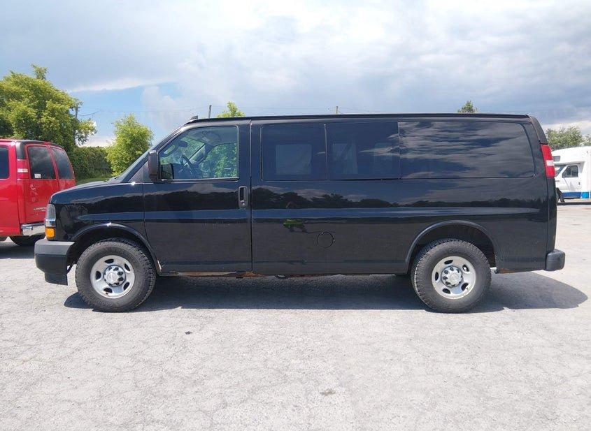 Chevrolet Express 2500