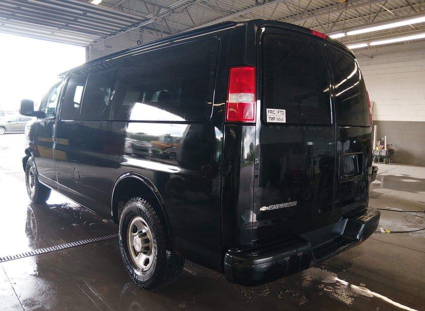 Chevrolet Express 2500