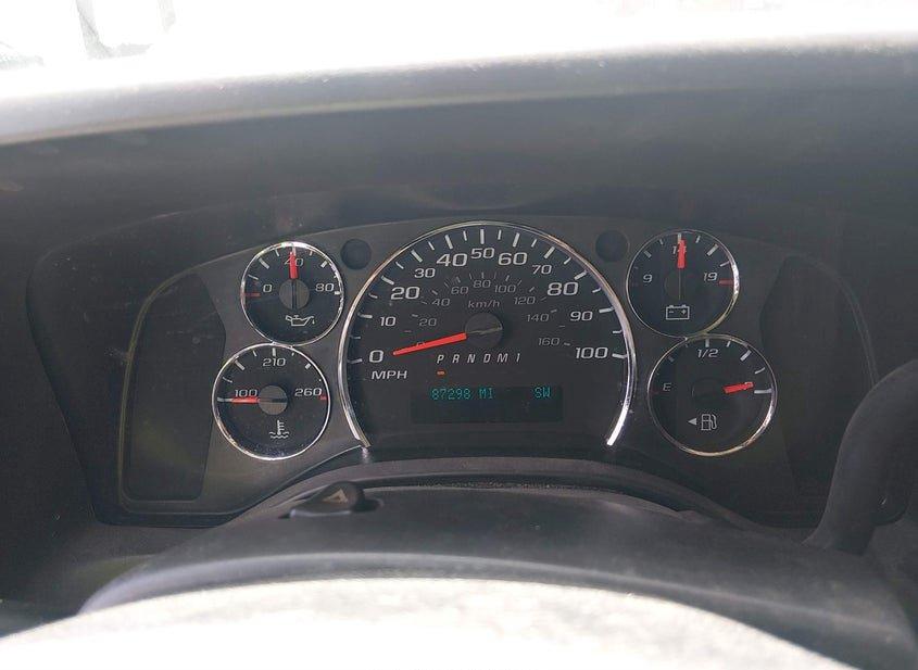 Chevrolet Express 2500