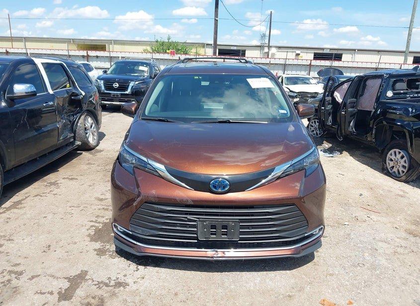 Toyota Sienna