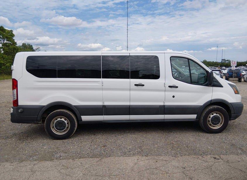 Ford Transit-350