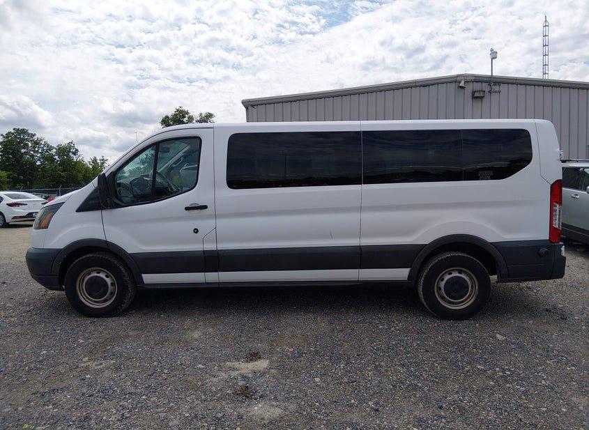 Ford Transit-350