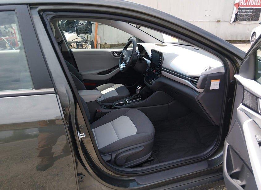 Hyundai Ioniq Hybrid