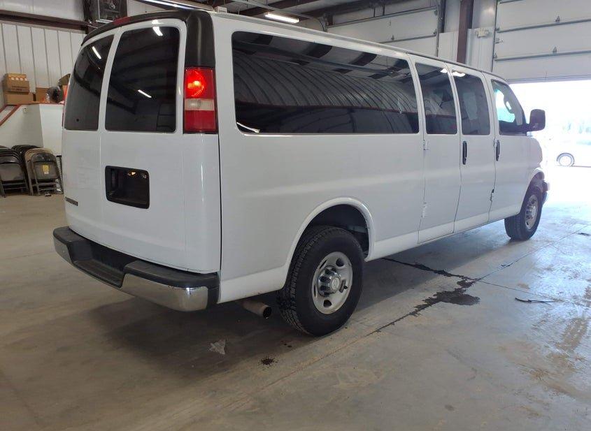 Chevrolet Express 3500