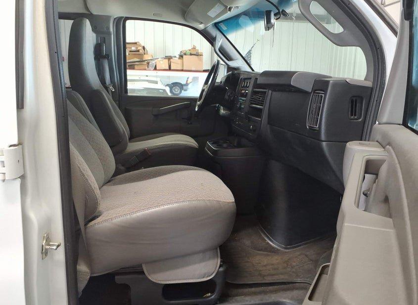 Chevrolet Express 3500