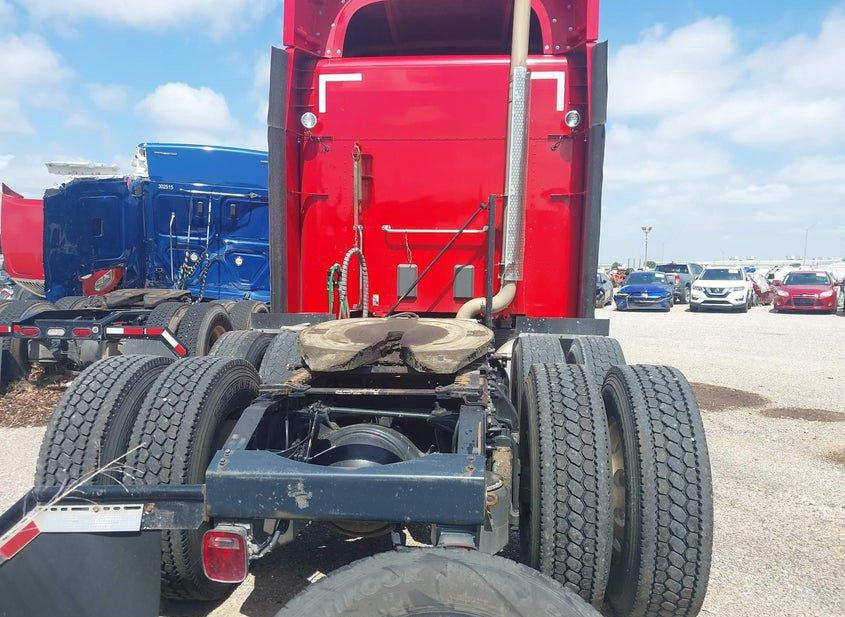 Peterbilt 579
