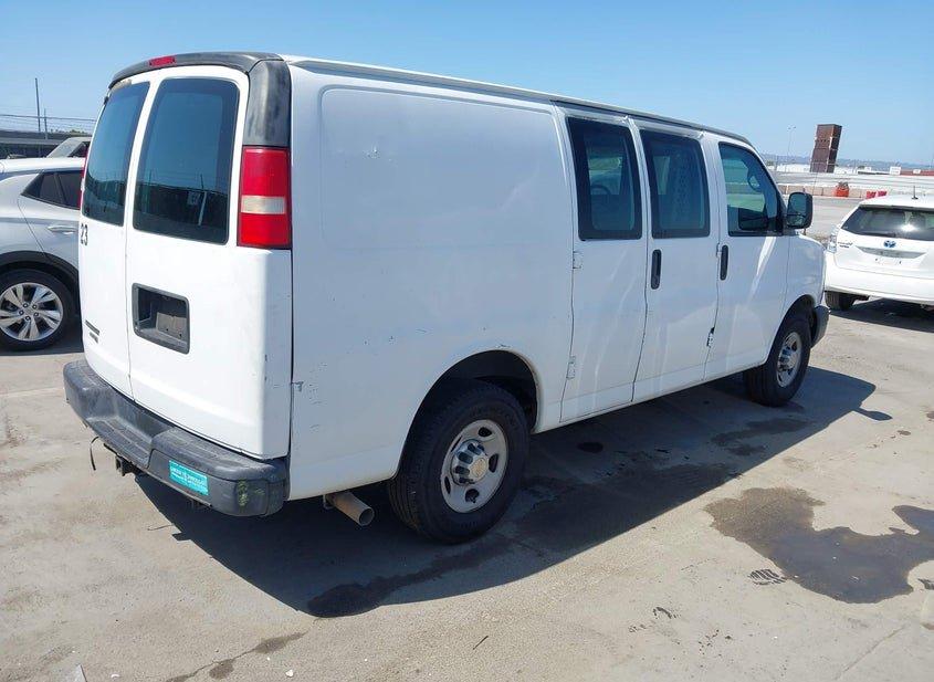 Chevrolet Express 2500