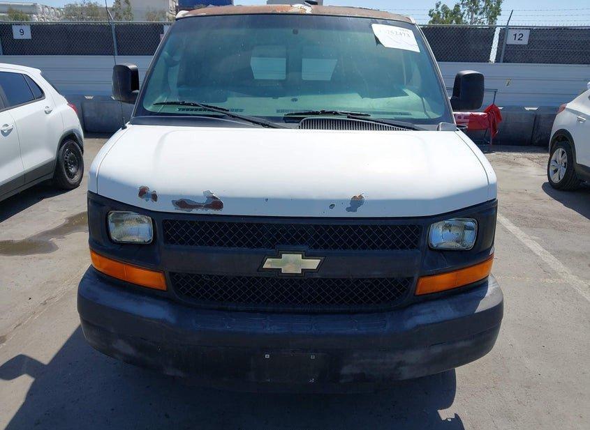 Chevrolet Express 2500
