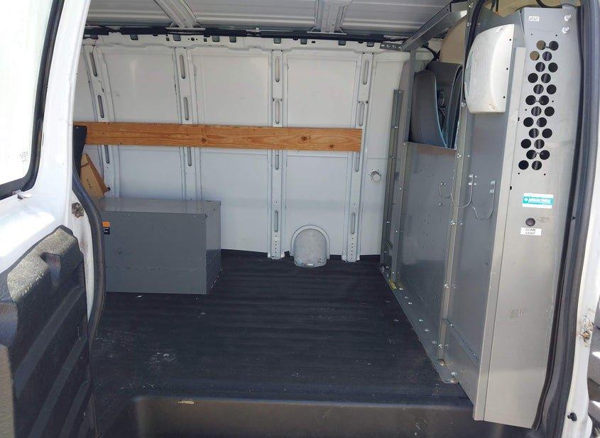 Chevrolet Express 2500