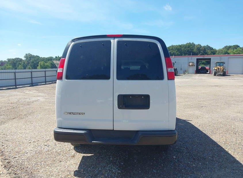 Chevrolet Express 2500