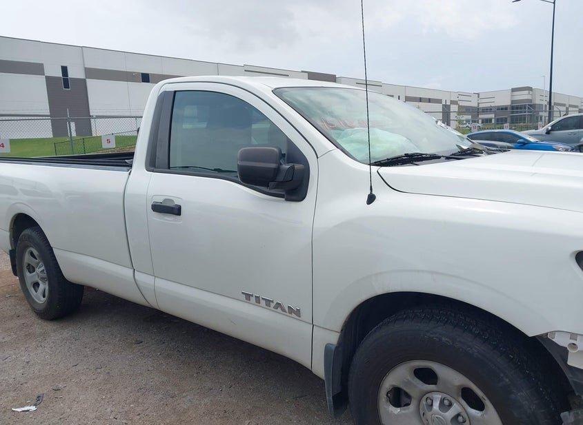 Nissan Titan