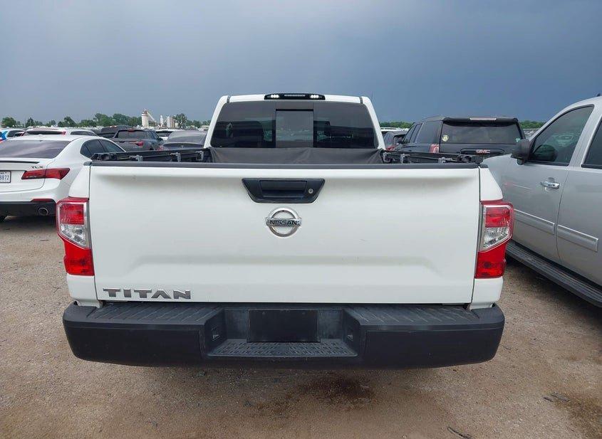 Nissan Titan