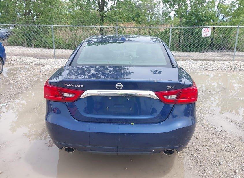 Nissan Maxima