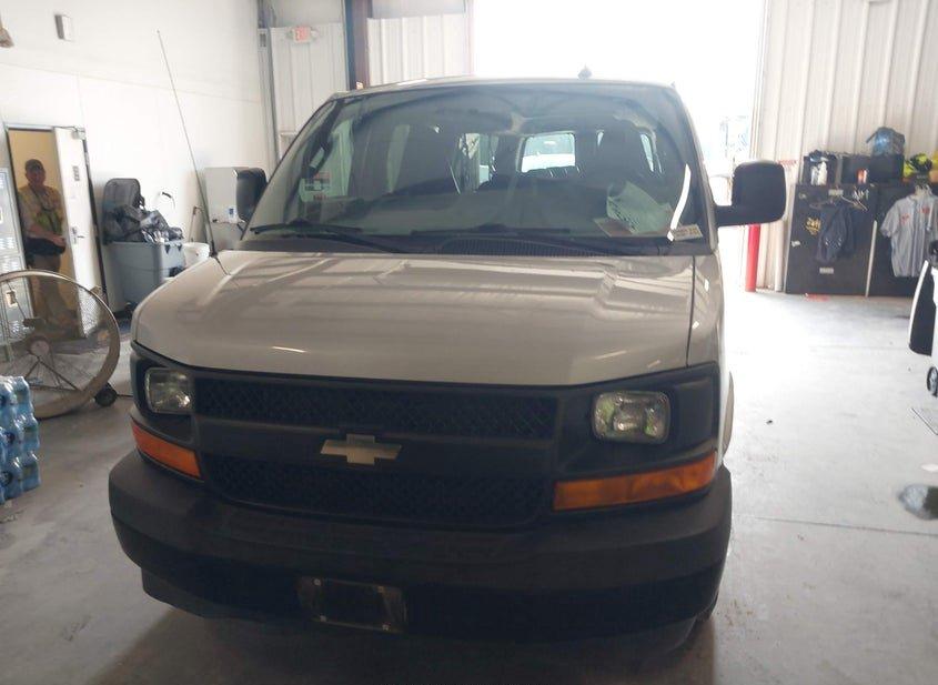 Chevrolet Express 3500