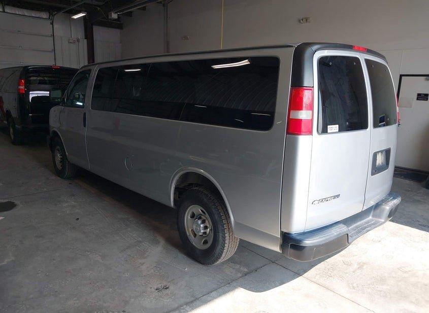 Chevrolet Express 3500