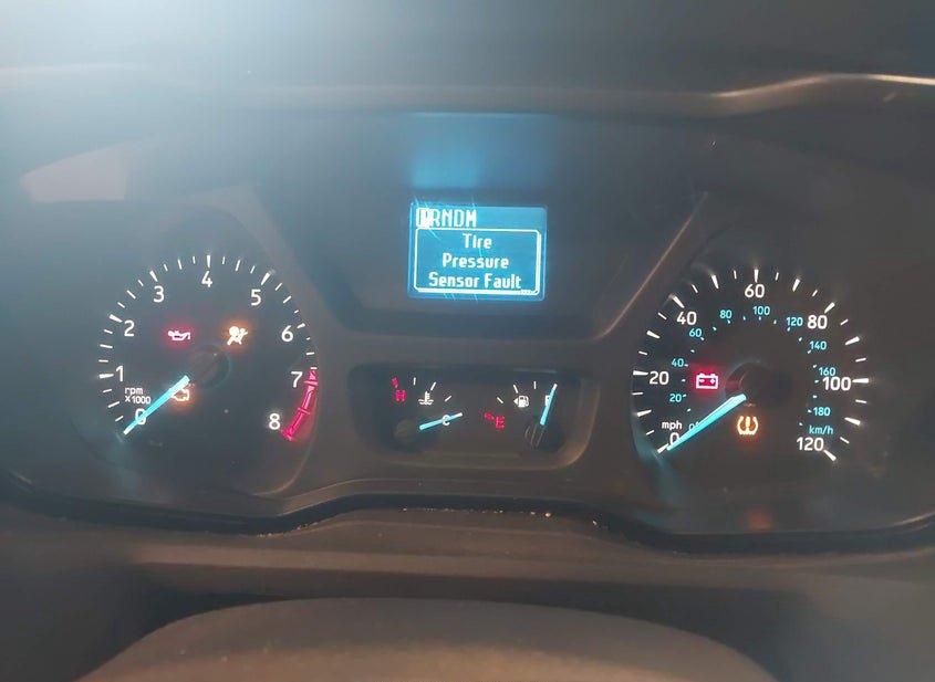 Ford Transit-250