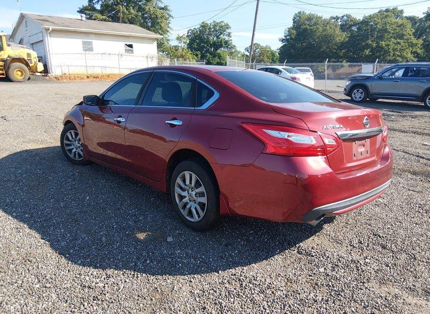 Nissan Altima