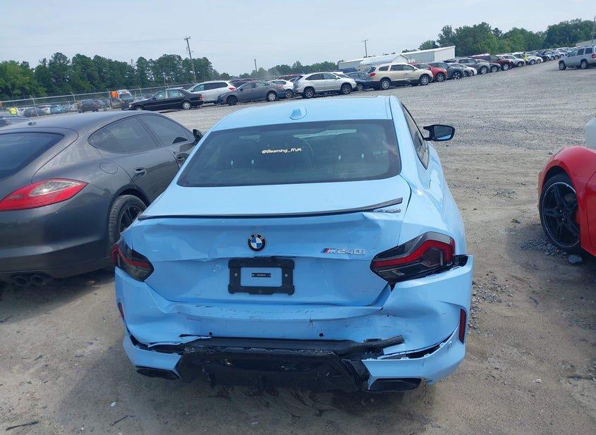 BMW M240