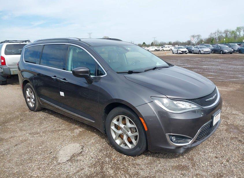Chrysler Pacifica