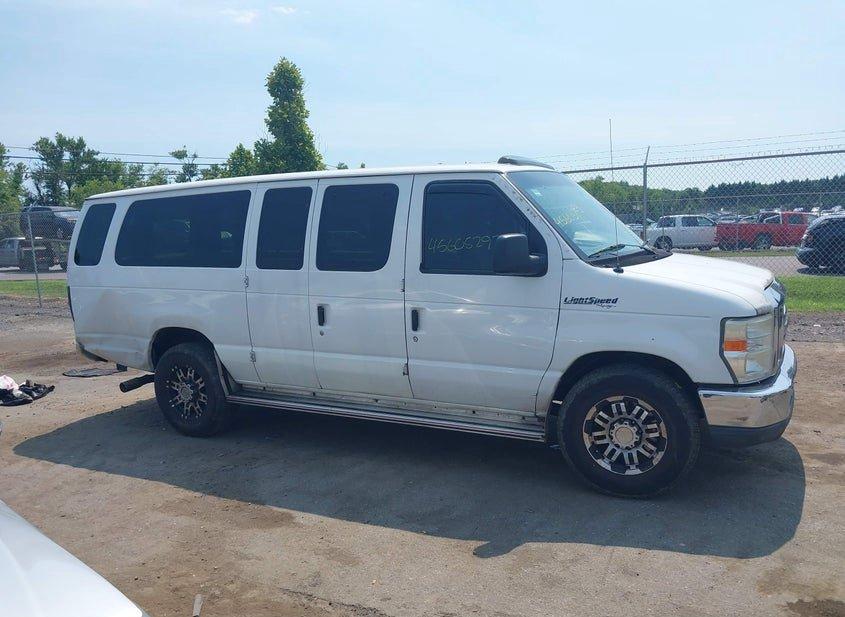Ford E-350 Super Duty