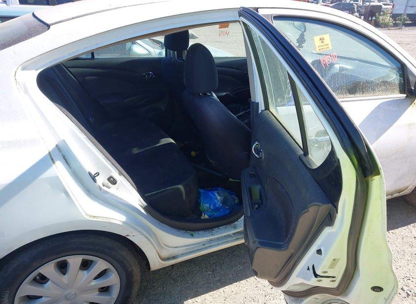 Nissan Versa