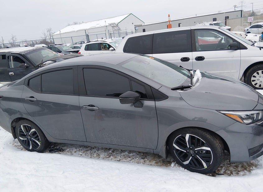 Nissan Versa