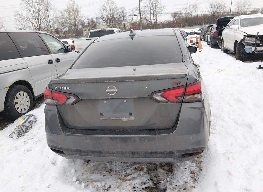 Nissan Versa
