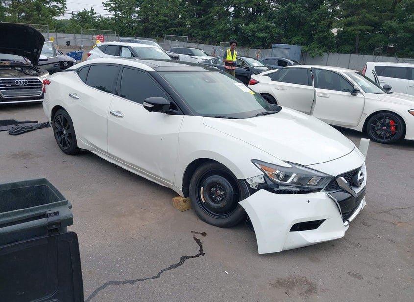 Nissan Maxima