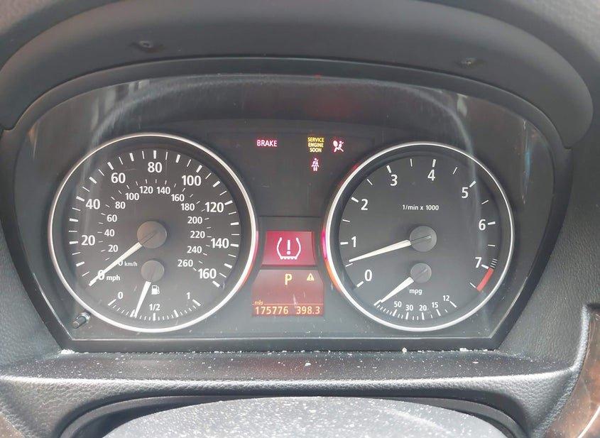 BMW 325I