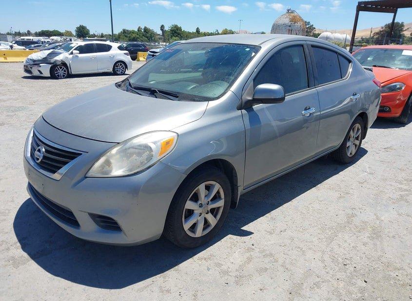 Nissan Versa