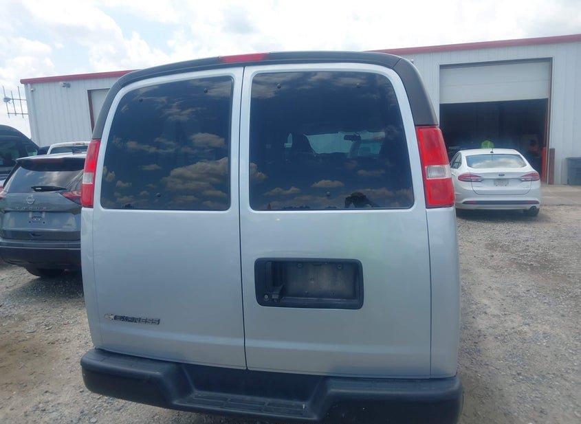 Chevrolet Express 3500