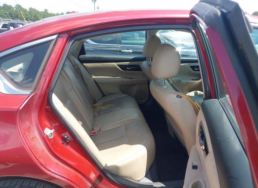 Nissan Altima