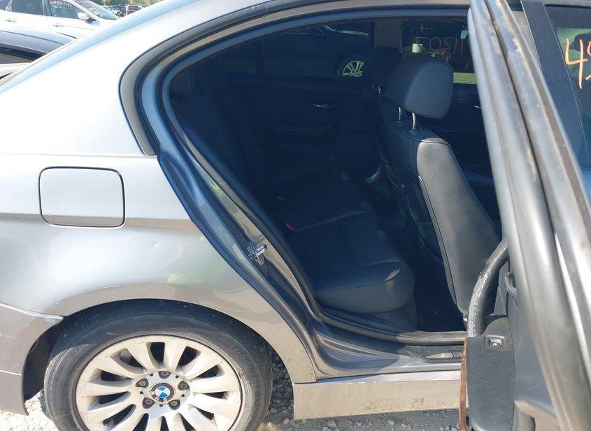 BMW 328I