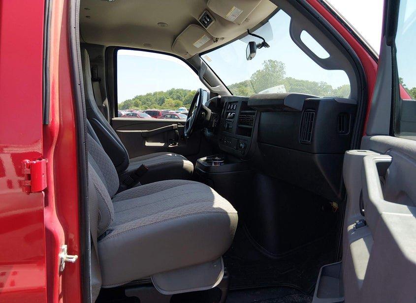 Chevrolet Express 3500