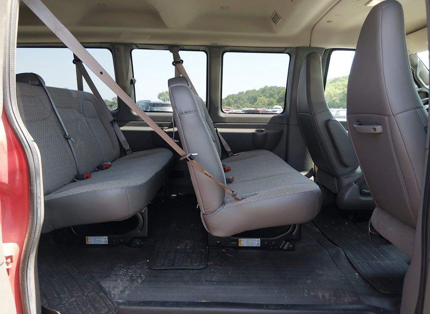 Chevrolet Express 3500
