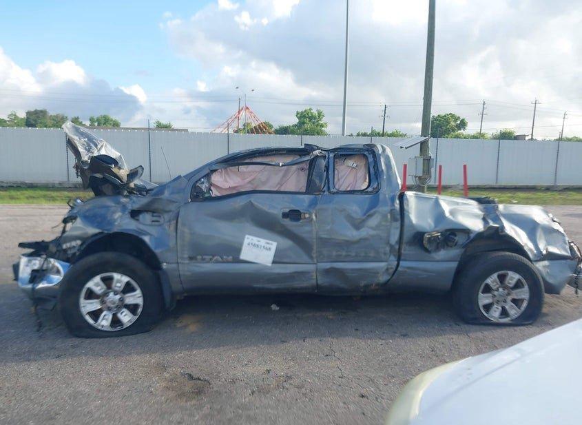 Nissan Titan