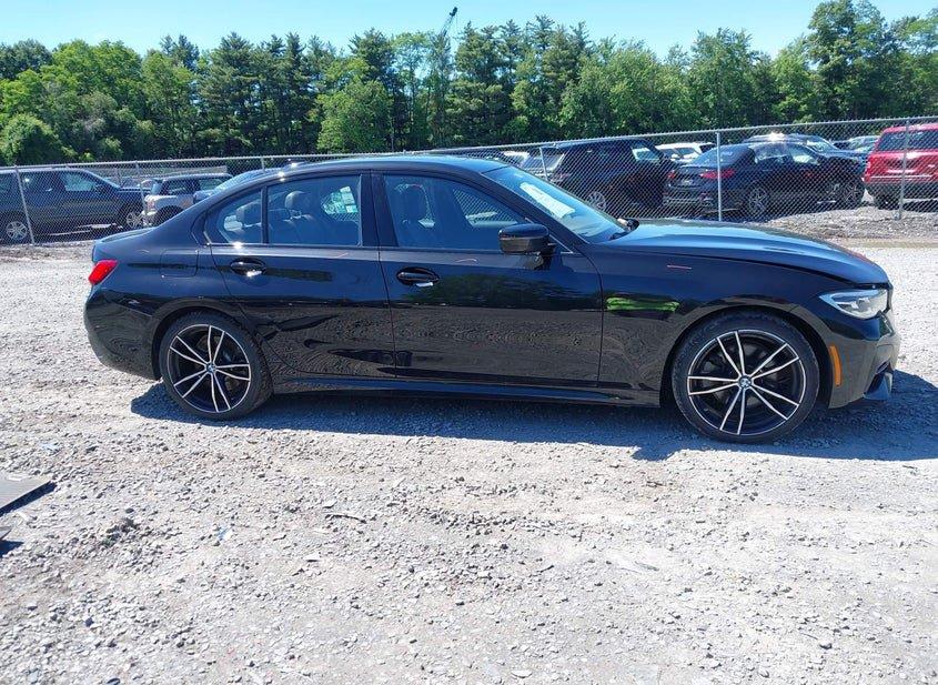 BMW 330I