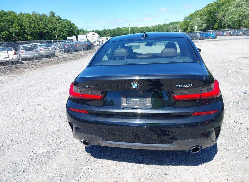 BMW 330I