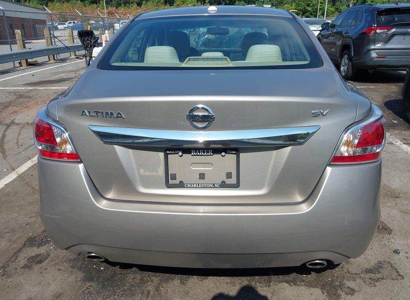 Nissan Altima
