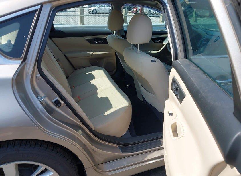Nissan Altima