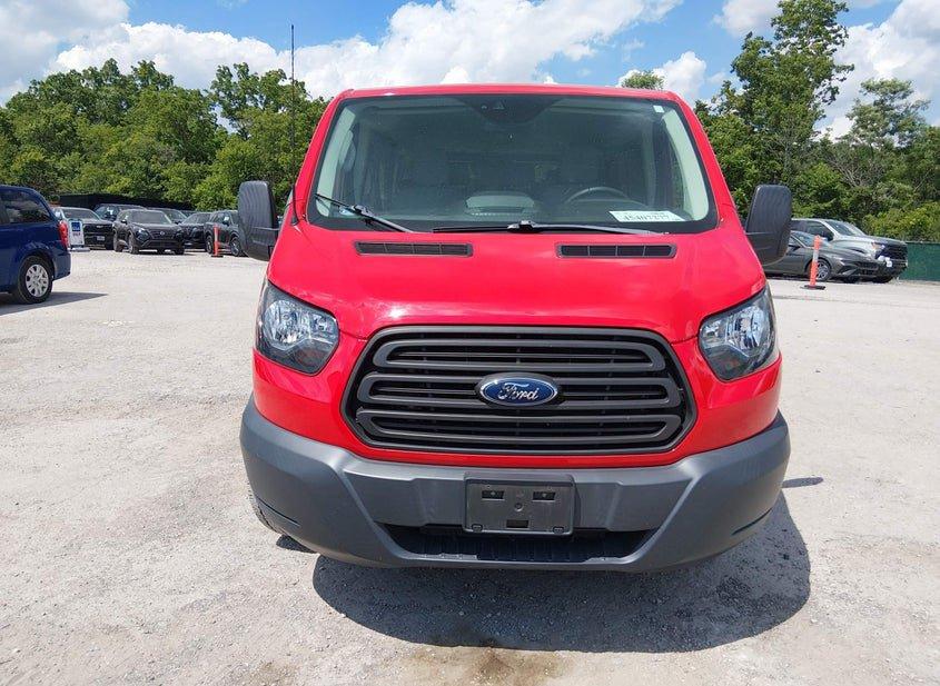 Ford Transit-350