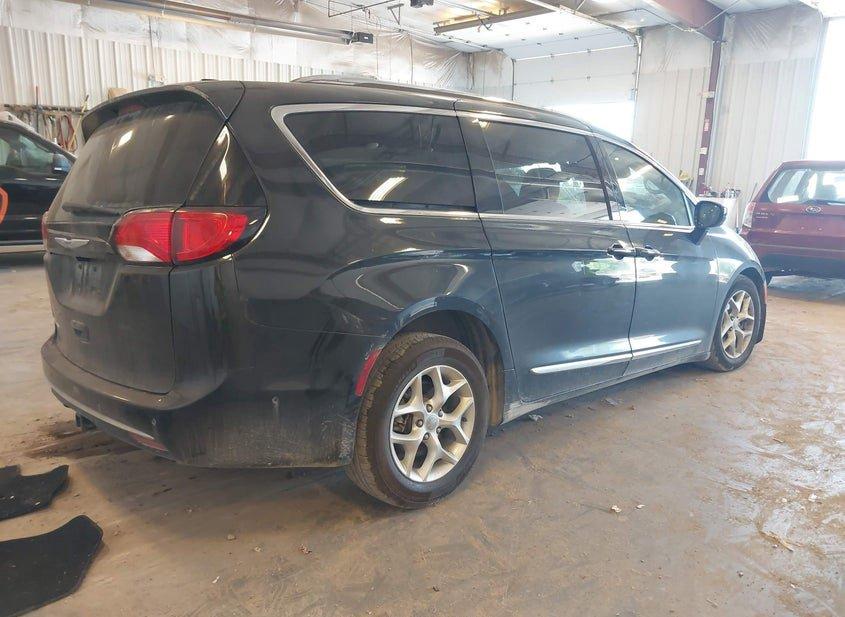 Chrysler Pacifica