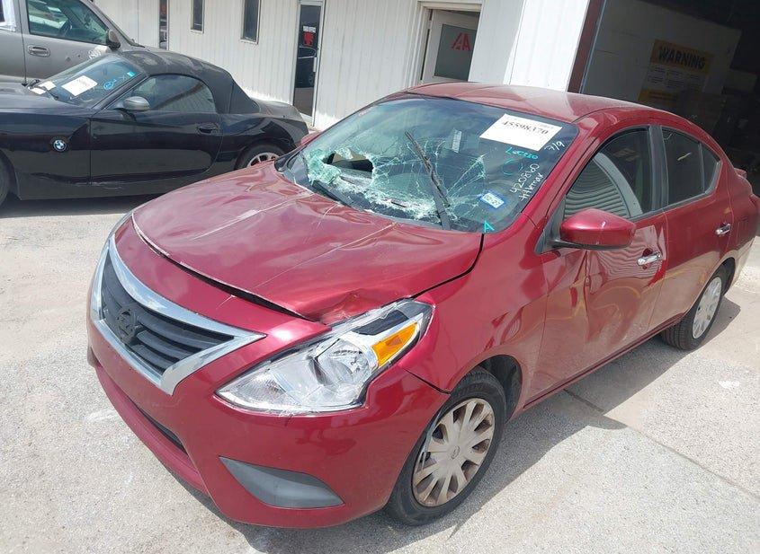 Nissan Versa