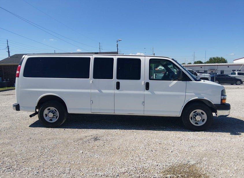 Chevrolet Express 3500