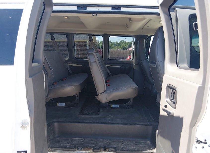 Chevrolet Express 3500