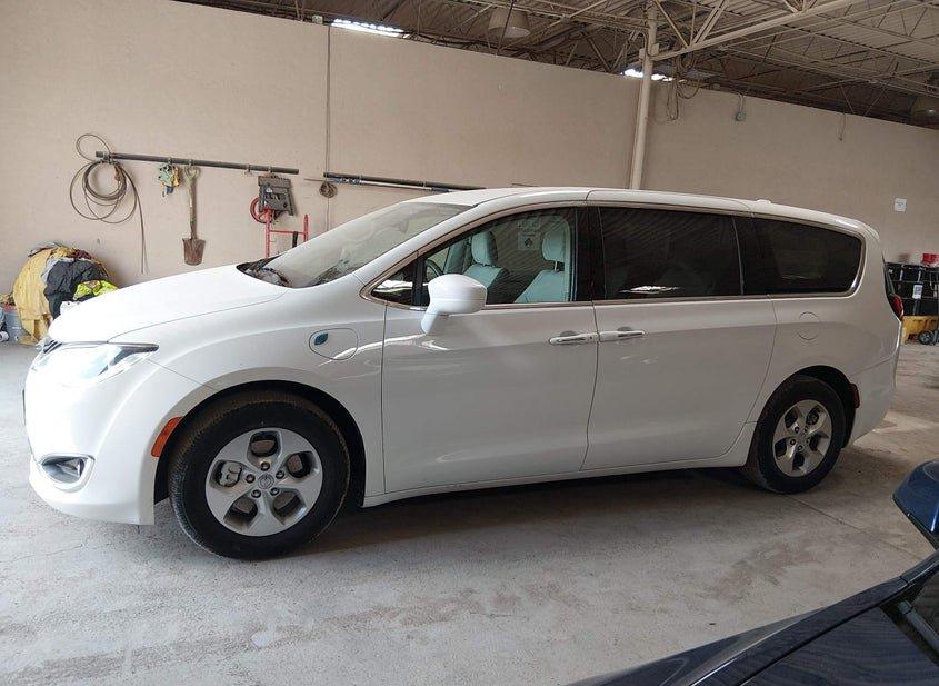 Chrysler Pacifica Hybrid